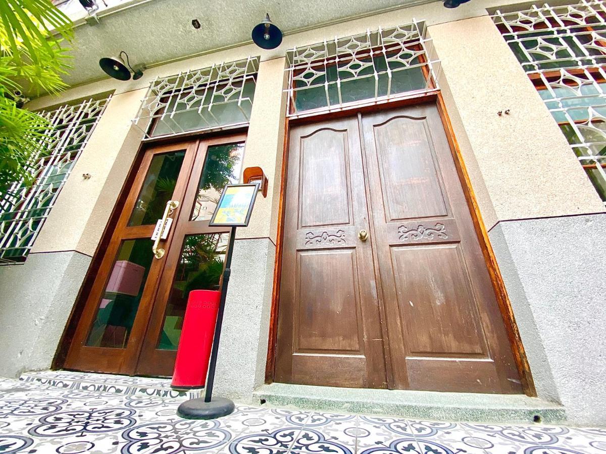 Tsai Yun Inn Tainan Exterior photo